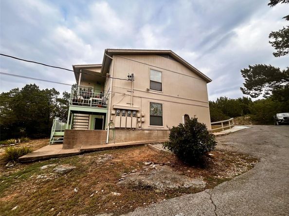 5608 Clubhouse DR, Lago Vista TX 78645