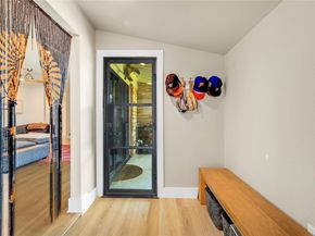 5500 Mapleleaf DR, Austin TX 78723