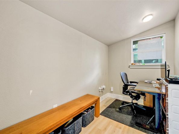 5500 Mapleleaf DR, Austin TX 78723