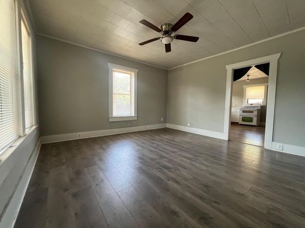 916 W Live Oak ST, Austin TX 78704