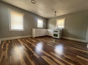 916 W Live Oak ST, Austin TX 78704