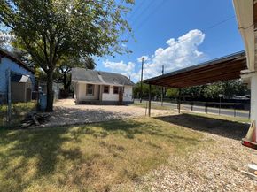 916 W Live Oak ST, Austin TX 78704