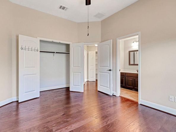 103 Tonkawa TRL W, Lakeway TX 78738