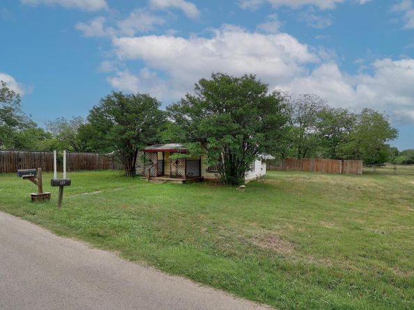 205 Fallwell ST, Liberty Hill TX 78642