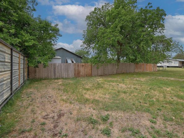 205 Fallwell ST, Liberty Hill TX 78642