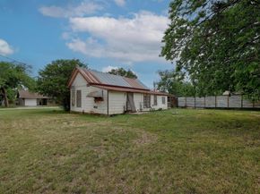 205 Fallwell ST, Liberty Hill TX 78642