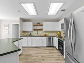 1120 Statler Bend DR, Pflugerville TX 78660
