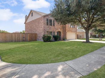 1120 Statler Bend DR