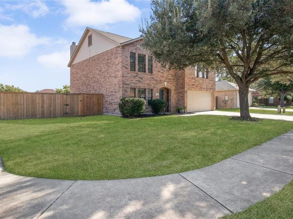 1120 Statler Bend DR, Pflugerville TX 78660