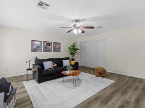 1120 Statler Bend DR, Pflugerville TX 78660