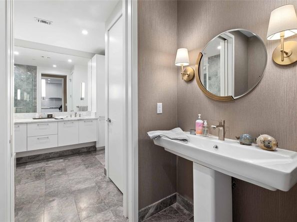 501 West Ave 1403, Austin TX 78701