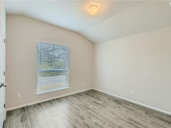 2909 American DR, Lago Vista TX 78645