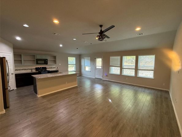 2909 American DR, Lago Vista TX 78645