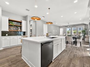 8207 Chrysler BND, Austin TX 78744