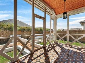 8207 Chrysler BND, Austin TX 78744