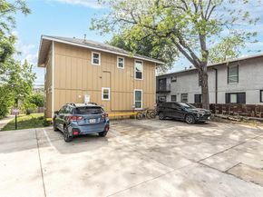 204 E 30th ST 103, Austin TX 78705