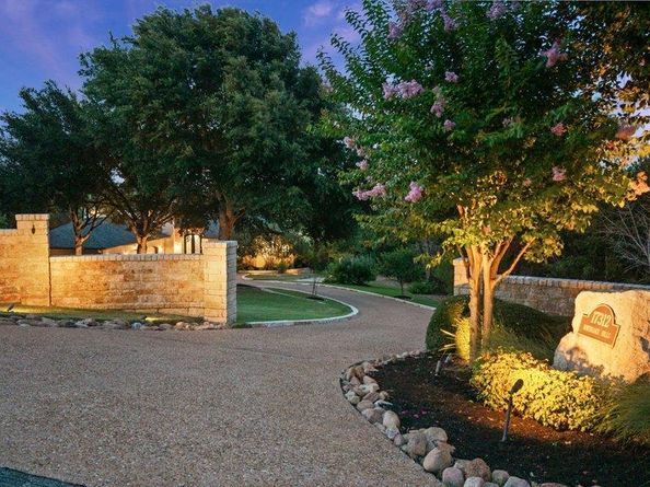 17312 Northlake Hills DR, Jonestown TX 78645