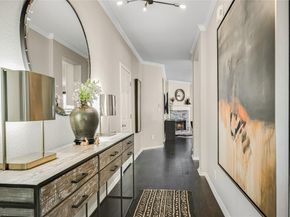 2817 Kinney Oaks CT, Austin TX 78704