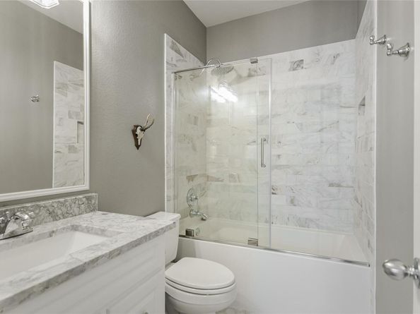 2817 Kinney Oaks CT, Austin TX 78704