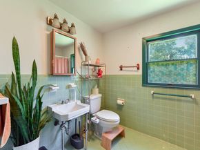 5015 Ave G, Austin TX 78751