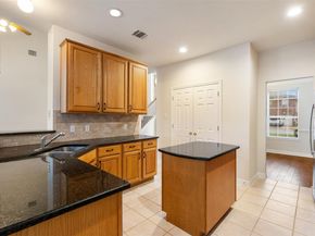 30022 Oakland Hills Dr, Georgetown TX 78628