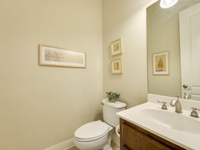 2401 Hunters Green CT, Austin TX 78732