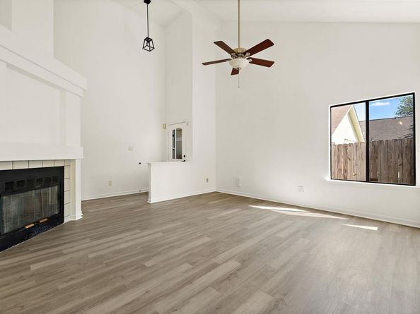 12009 Sky West DR, Austin TX 78758