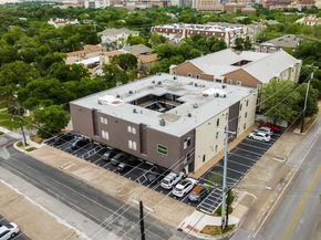 101 E 33rd ST 208, Austin TX 78705