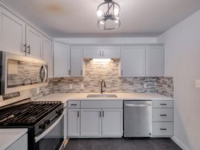 1719 Adina St, Austin TX 78721