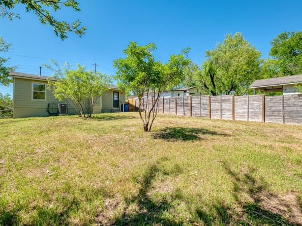 1719 Adina St, Austin TX 78721
