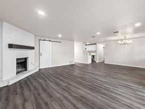 1737 Cricket Hollow Dr, Austin TX 78758