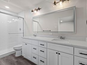 1737 Cricket Hollow Dr, Austin TX 78758