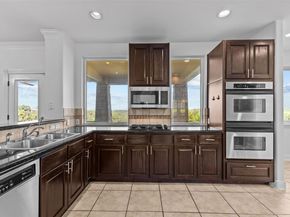 5724 Brittlyns CT, Austin TX 78730