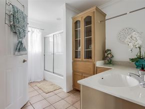 18503 Champions CIR, Point Venture TX 78645