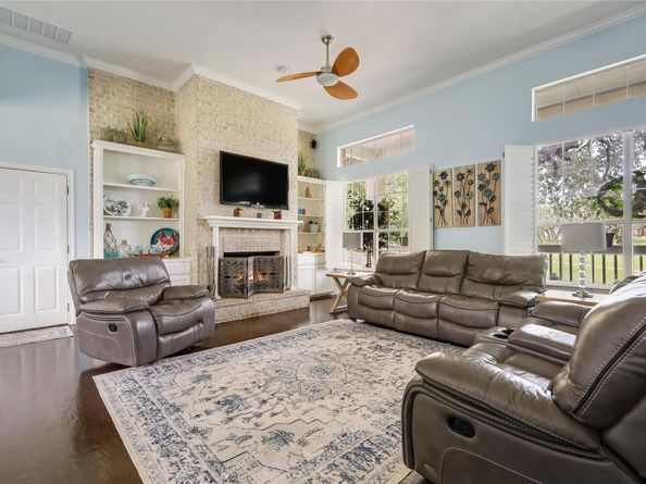 18503 Champions CIR, Point Venture TX 78645