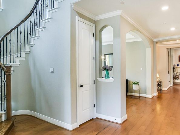 116 Blue Clearing WAY 3, Austin TX 78738