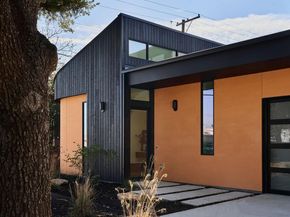 2305 Westoak DR, Austin TX 78704