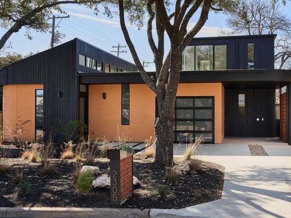 2305 Westoak DR, Austin TX 78704