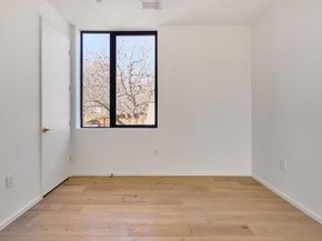 2305 Westoak DR, Austin TX 78704