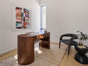 2305 Westoak DR, Austin TX 78704