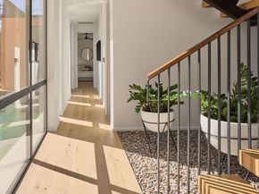 2305 Westoak DR, Austin TX 78704