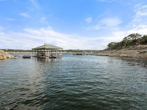 17813 Kingfisher Ridge DR, Lago Vista TX 78645