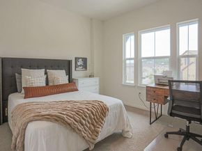 12102 Moriah BND 7, Austin TX 78732