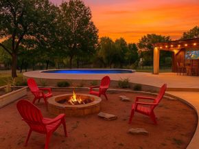 104 Standing Oak DR, Georgetown TX 78633