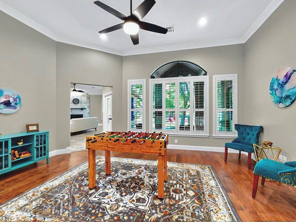104 Standing Oak DR, Georgetown TX 78633