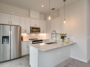 12001 Vista Parke DR 1103, Austin TX 78726