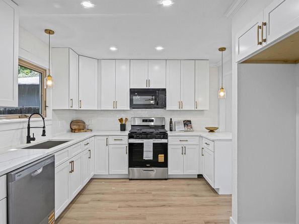 809 Brook Meadow TRL, Cedar Park TX 78613