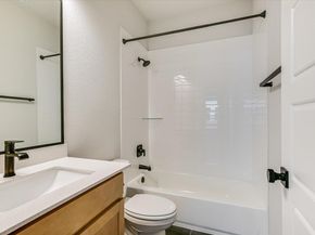 825 Venus CIR, Round Rock TX 78664
