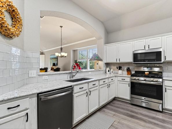 803 Bent Wood PL, Round Rock TX 78665