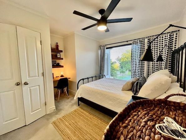 102 World Of Tennis SQ, Austin TX 78738